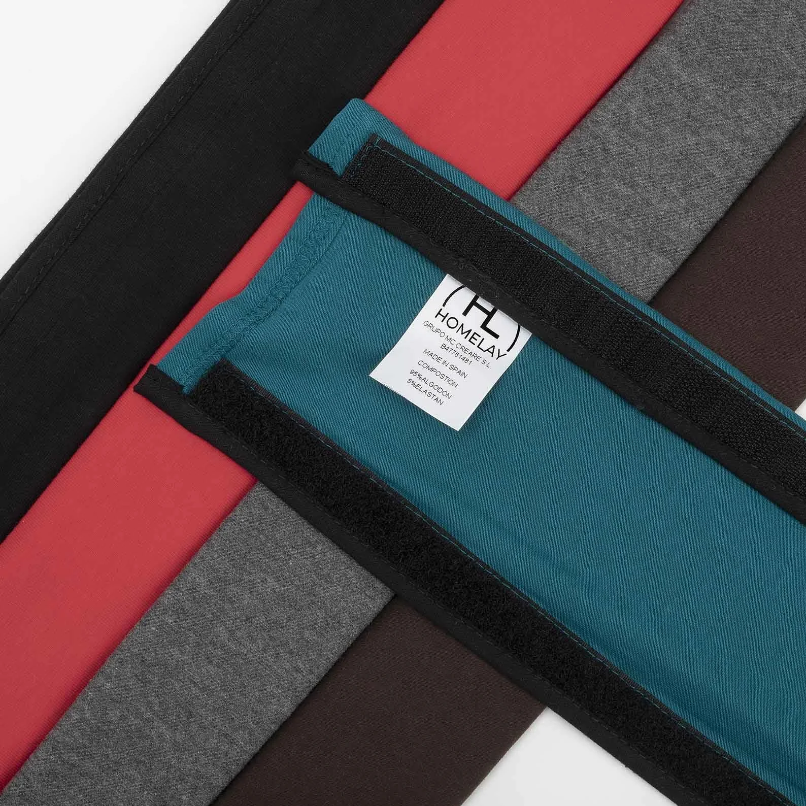 Funda protectora para la barra apoyabrazos del carrito - manillar: diseño exclusivo, seguridad y confort para tu bebé. Fabricación artesanal en España en material Premium. Color negro
