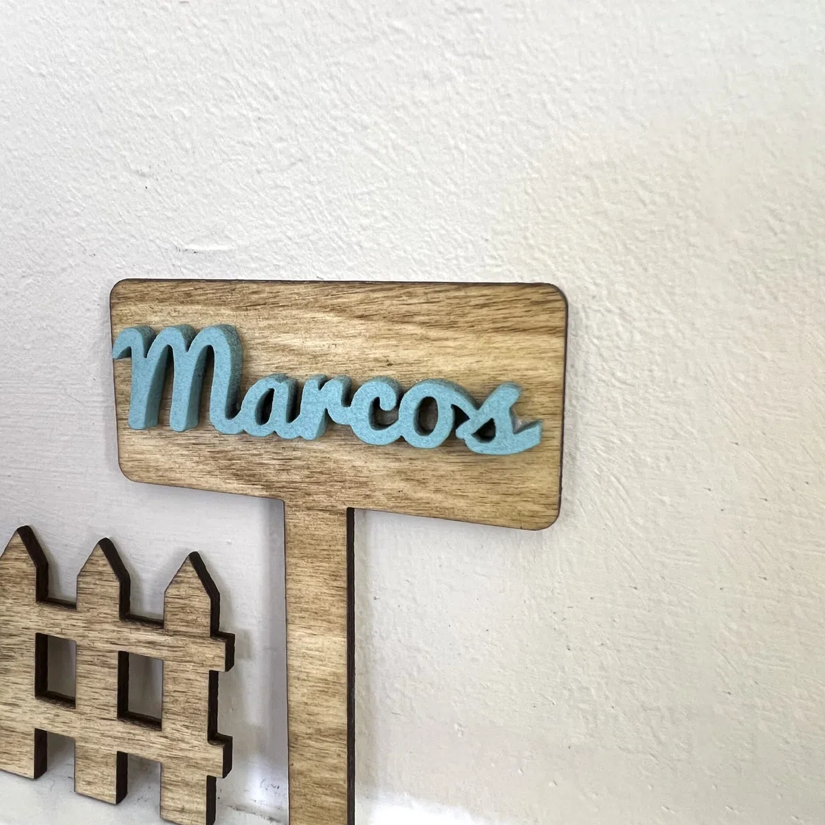 [ Pine & Kids ] Puerta de Ratoncito Pérez Personalizada de Madera a Color