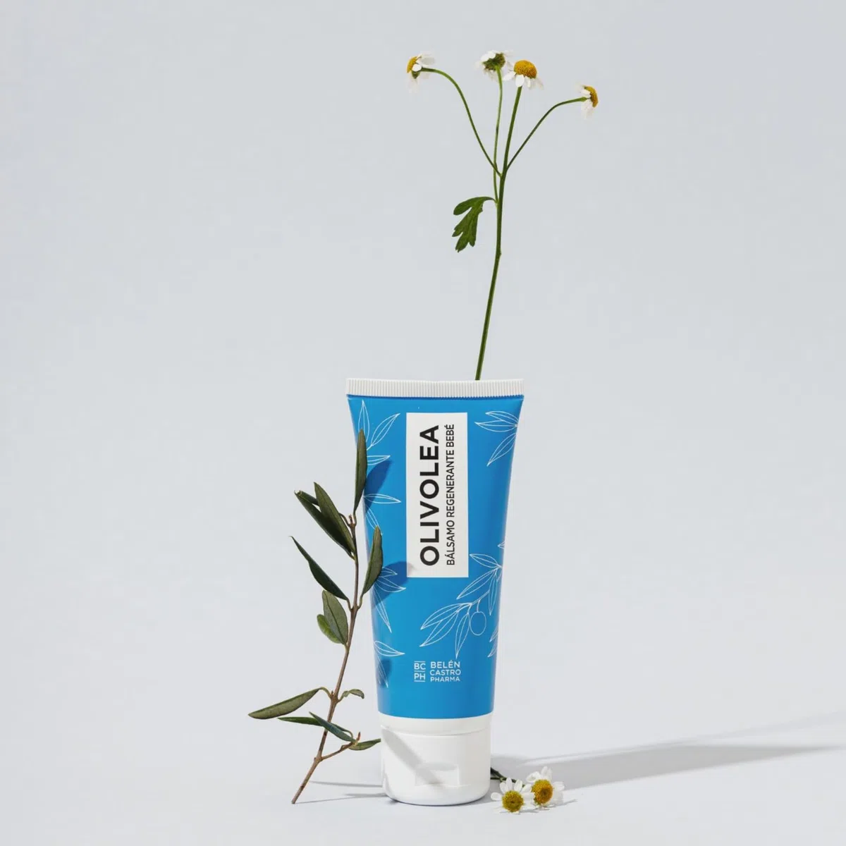 Olivolea Bálsamo Regenerante Bebé - Crema Pañal Protectora con Óxido de Zinc y Centella Asiática - Hipoalergénica, Apta para Piel Atópica y Sensible - Uso Desde el Nacimiento -100 ml