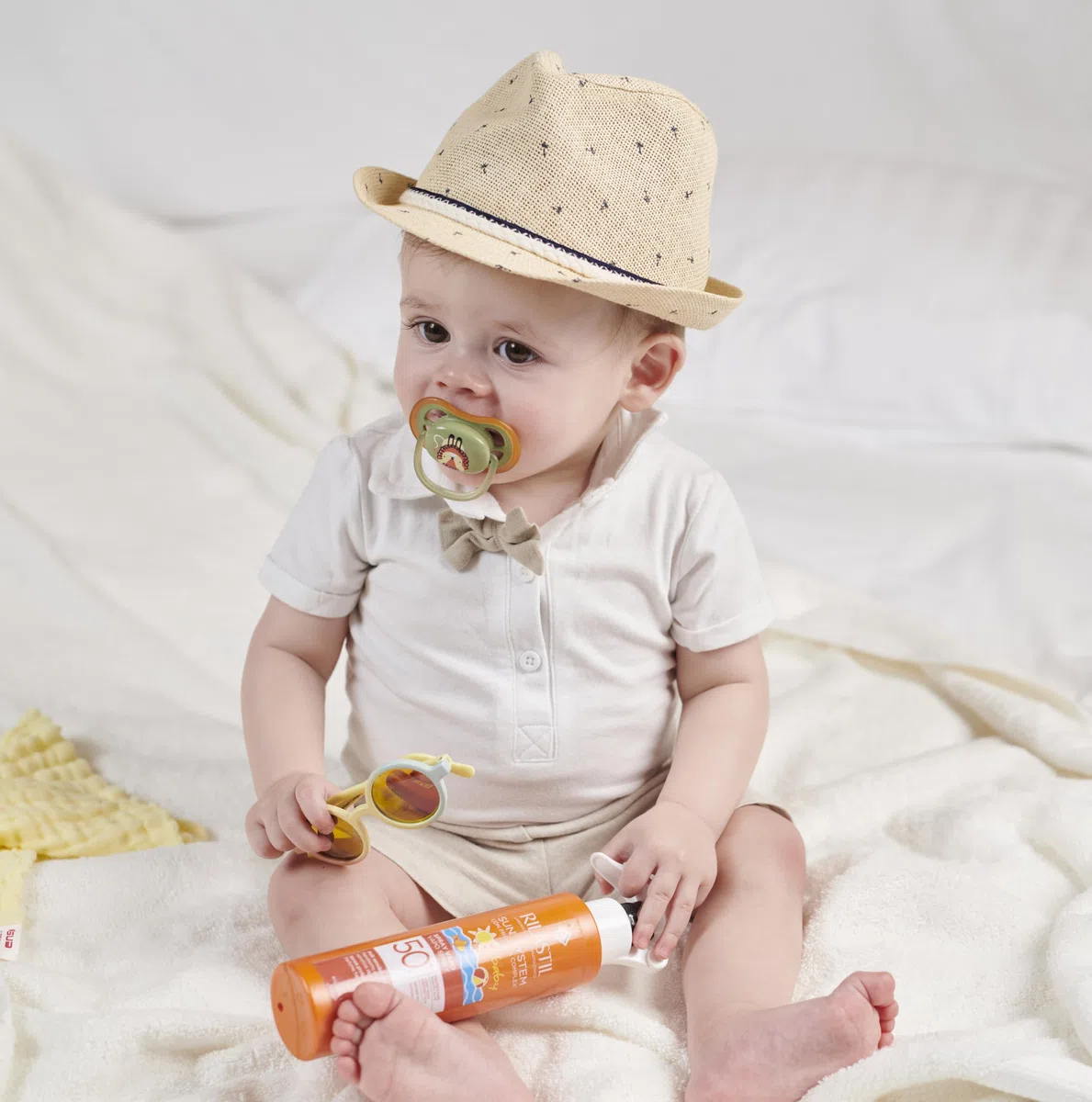 Rilastil Sun System Fotoprotector Coporal Baby SPF50+ en Spray, para Bebés y Pieles Sensibles, Resistente al Agua y de Textura Ligera - 200 ml