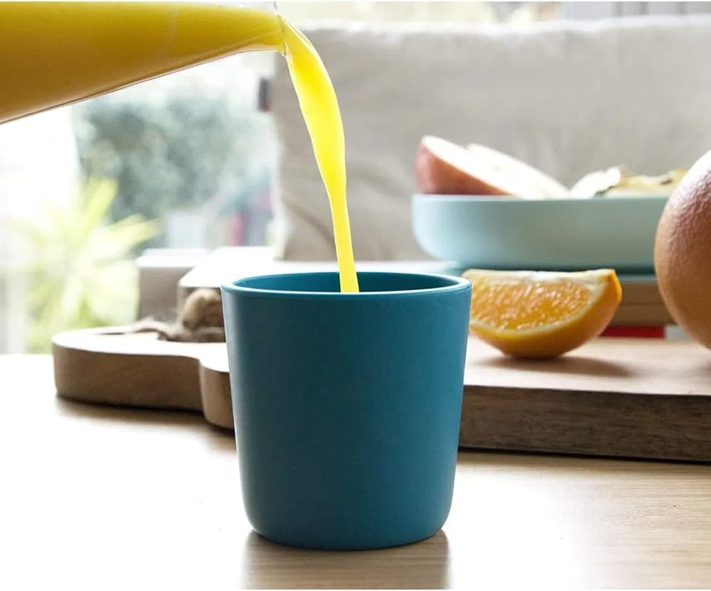 BÉABA Vaso/Taza de aprendisaje para Niños/Bebés, 100% Silicona, Material suave y muy resistente, Apto para microondas, azul