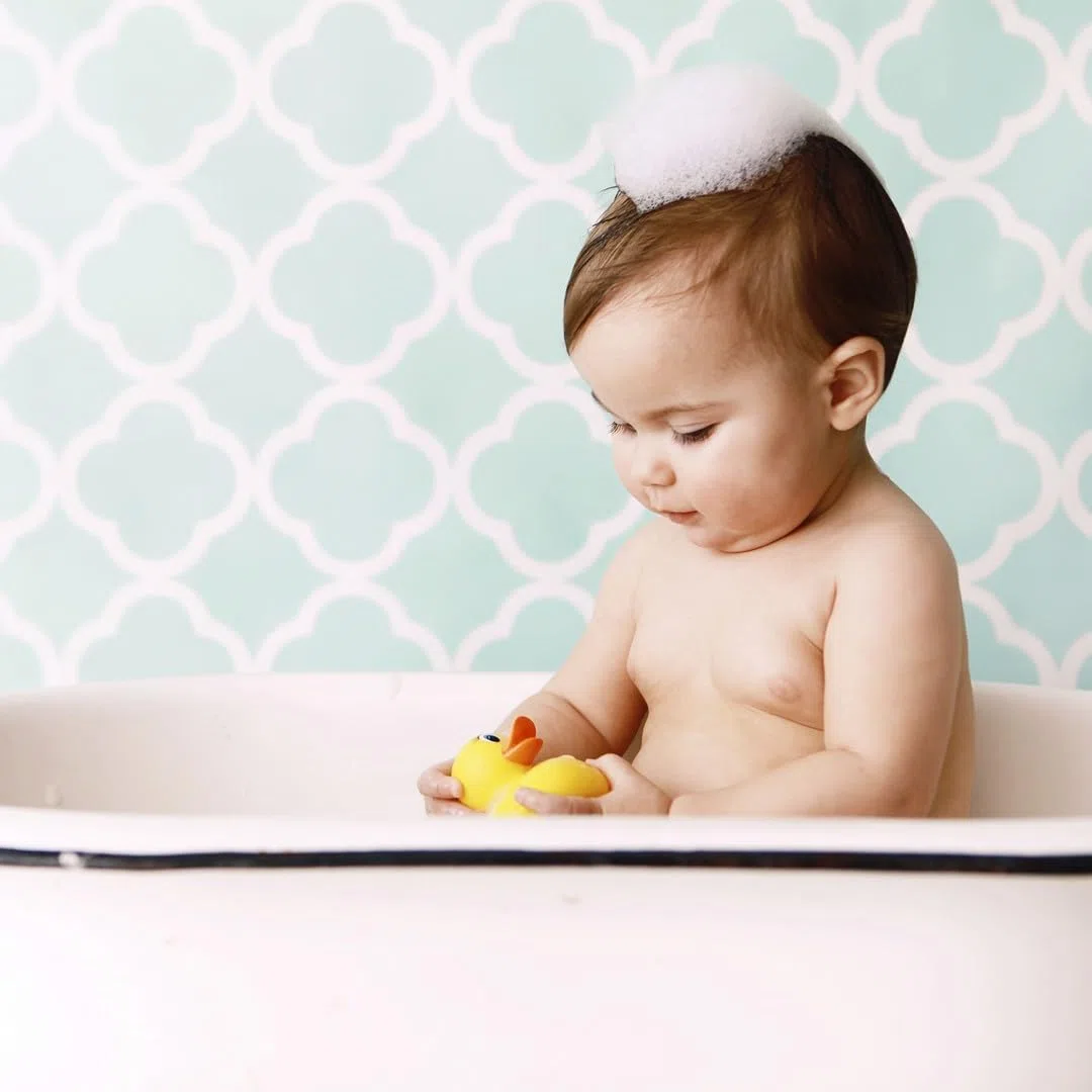 OLIVOLEA Gel de Baño Piel Sensible y Atópica - Hipoalergénico pH Neutro - Apto para Bebés y Recién Nacidos - Con Activos Naturales - 500 ml